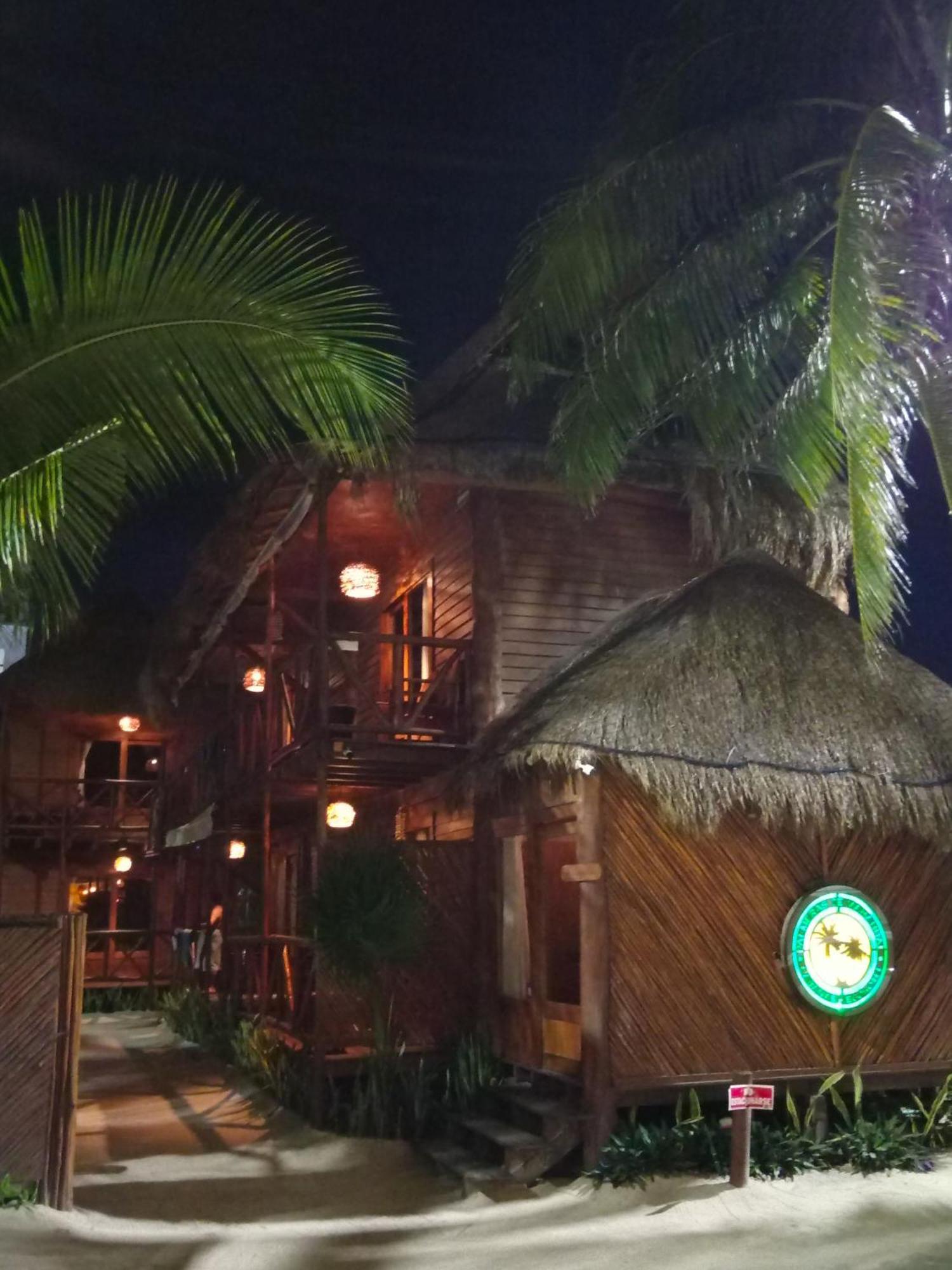 Palmeras De Mahahual Cabanas 외부 사진