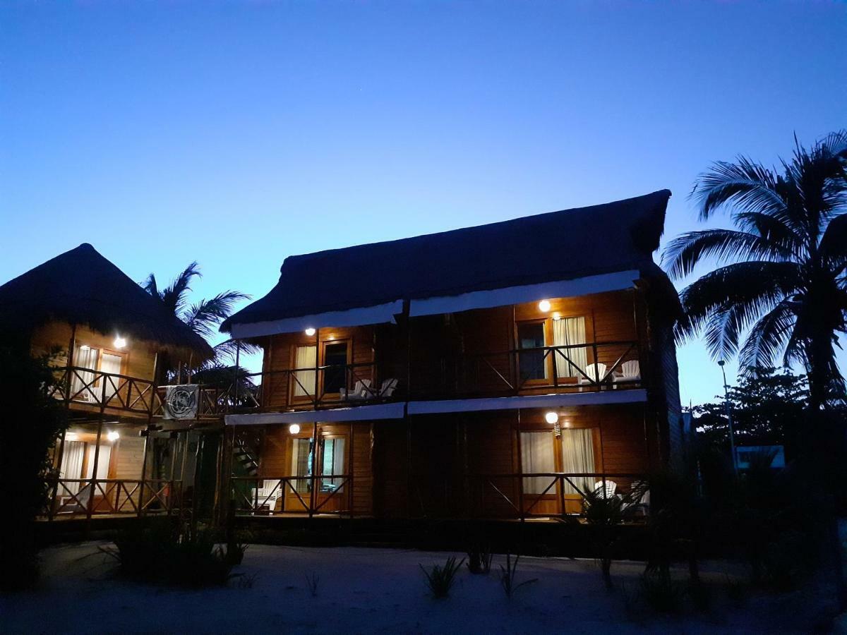 Palmeras De Mahahual Cabanas 외부 사진